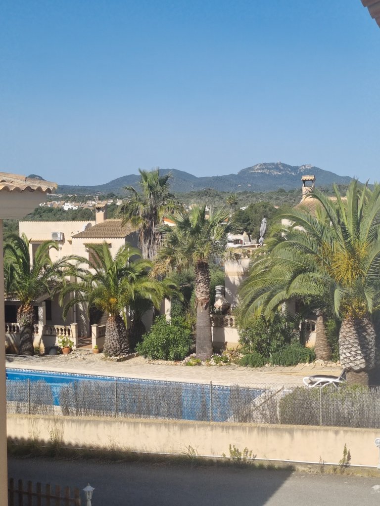 Comfortable villa with pool and ETV rental license