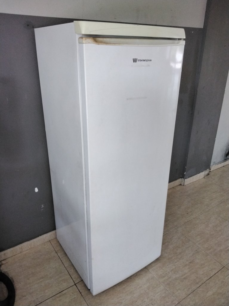 Kühlschrank, Maße 54x56x146cm, voll funktionsfähig