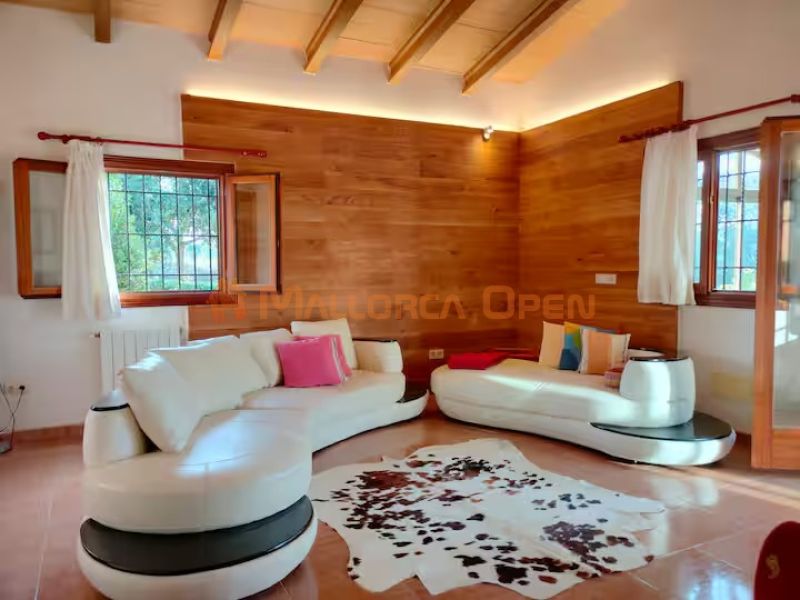 Ländliche Villa zur Miete – Absolute Privatsphäre im Herzen Mallorcas