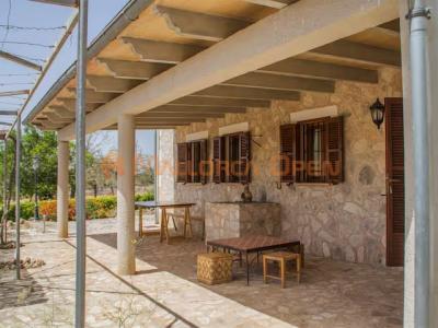 Ländliche Villa zur Miete – Absolute Privatsphäre im Herzen Mallorcas