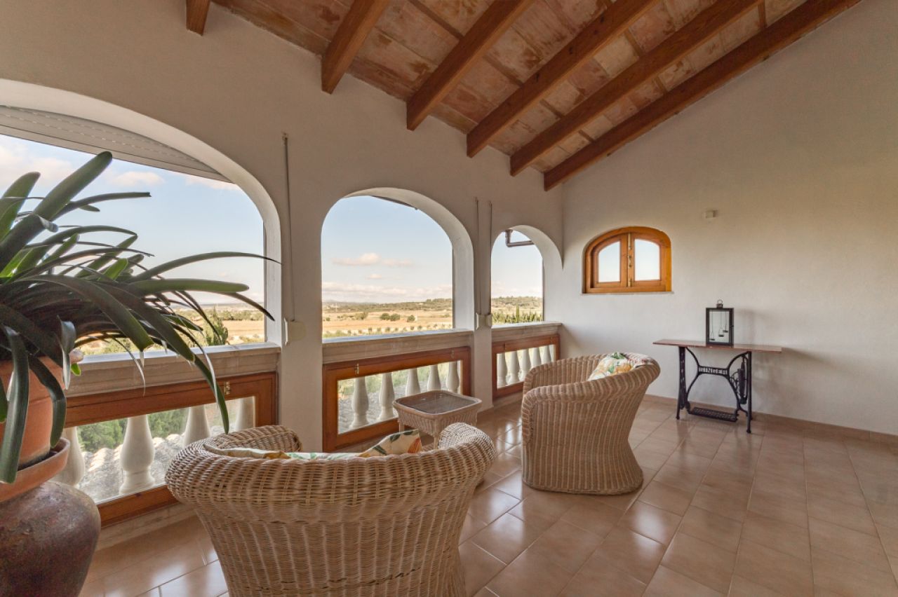 Ländliches Apartment mit Gem. Pool und vielen Terrassen bei Petra --- AP 48