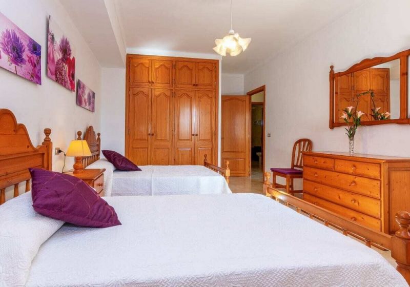 Ländliches Apartment mit Gem. Pool und vielen Terrassen bei Petra --- AP 48