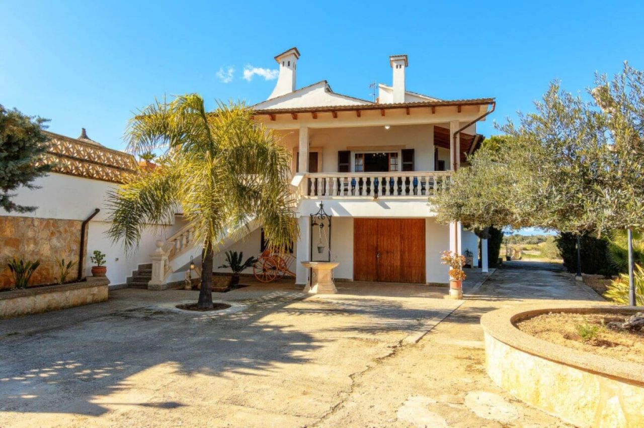 Ländliches Apartment mit Gem. Pool und vielen Terrassen bei Petra --- AP 48