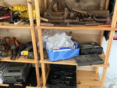 Lagerräumung in Arta, alles muss raus brauche Platz