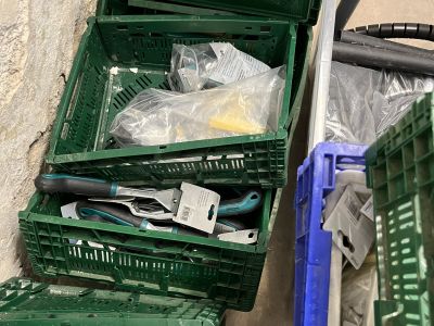 Lagerräumung in Arta, alles muss raus brauche Platz