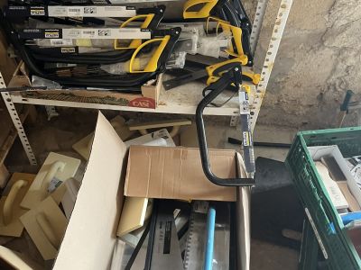 Lagerräumung in Arta, alles muss raus brauche Platz