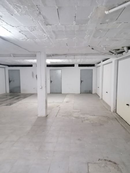 Lagerraum in Tiefgarage