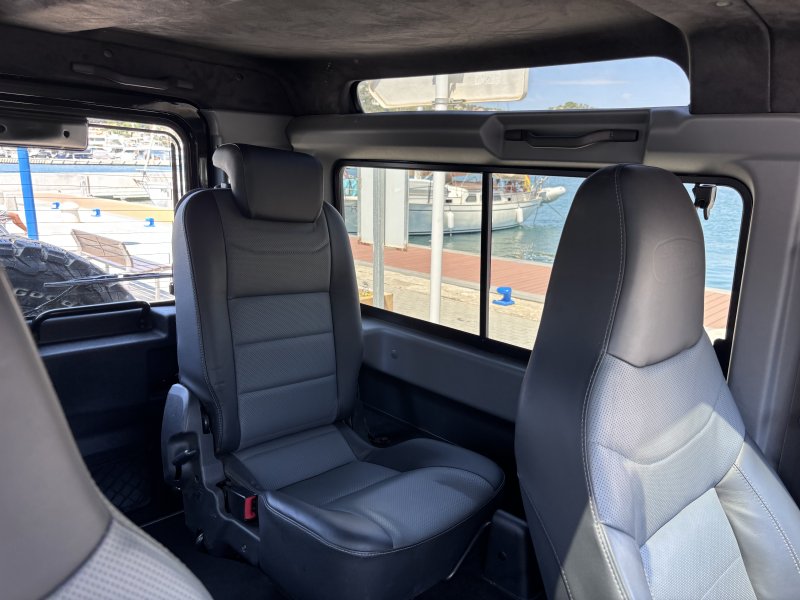 Land Rover Defender 90 Edition 60YRS Adventure TOP ! 48.000KM !