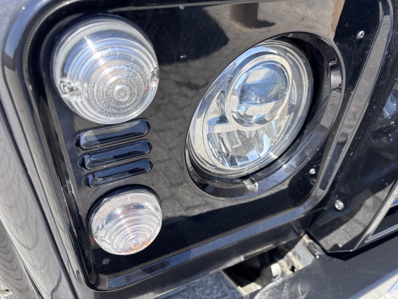 Land Rover Defender 90 Edition 60YRS Adventure TOP ! 48.000KM !