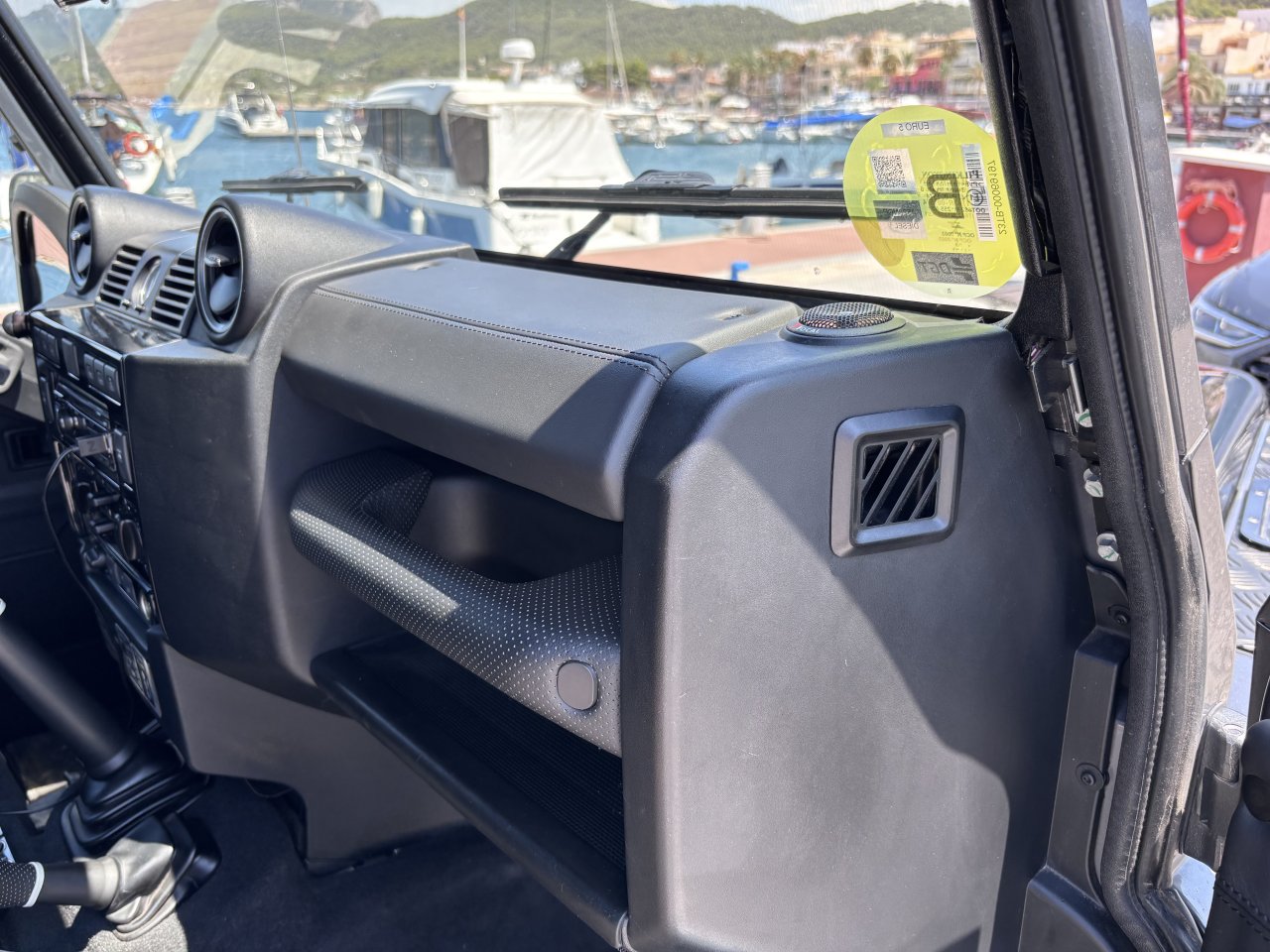 Land Rover Defender 90 Edition 60YRS Adventure TOP ! 48.000KM !
