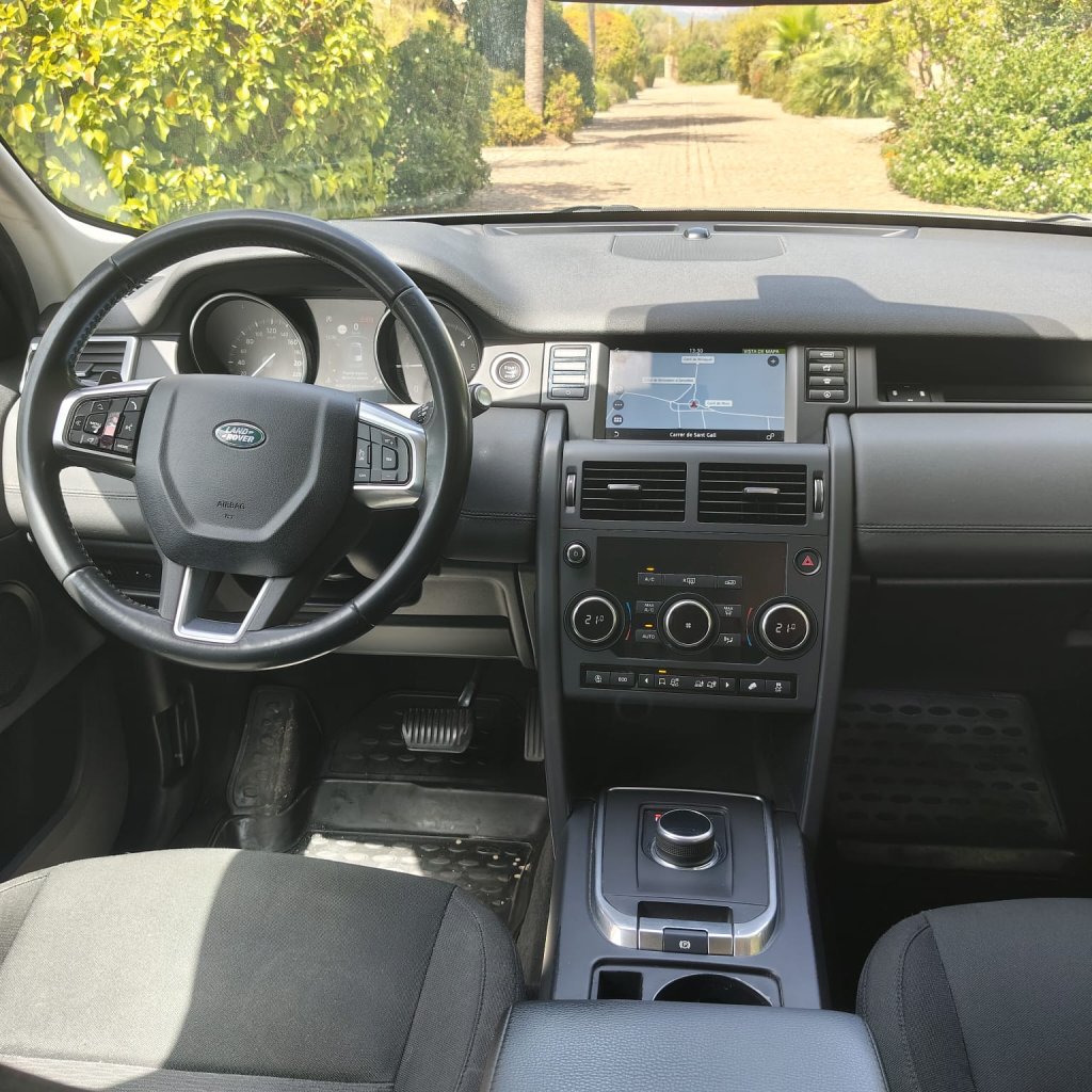 LAND ROVER DISCOVERY SPORT 2.0 TD4 SE