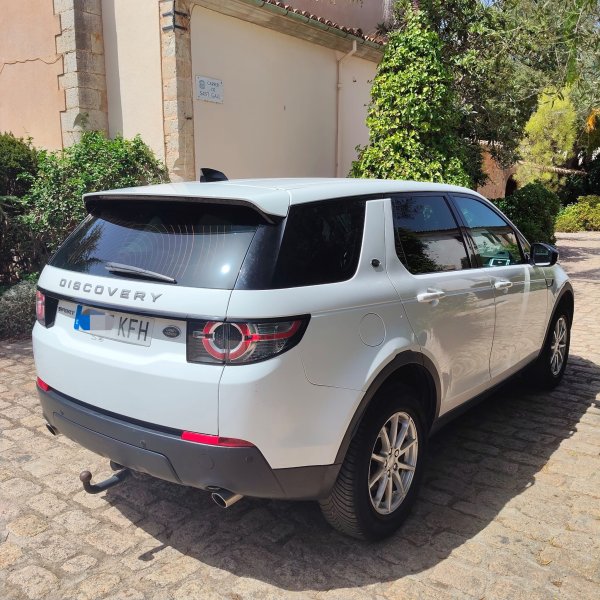 LAND ROVER DISCOVERY SPORT 2.0 TD4 SE