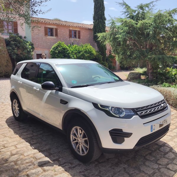 LAND ROVER DISCOVERY SPORT 2.0 TD4 SE