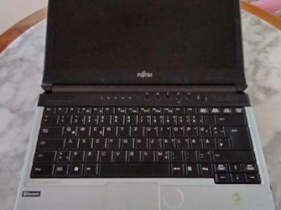 Laptop Fujitsu Lifebook S761