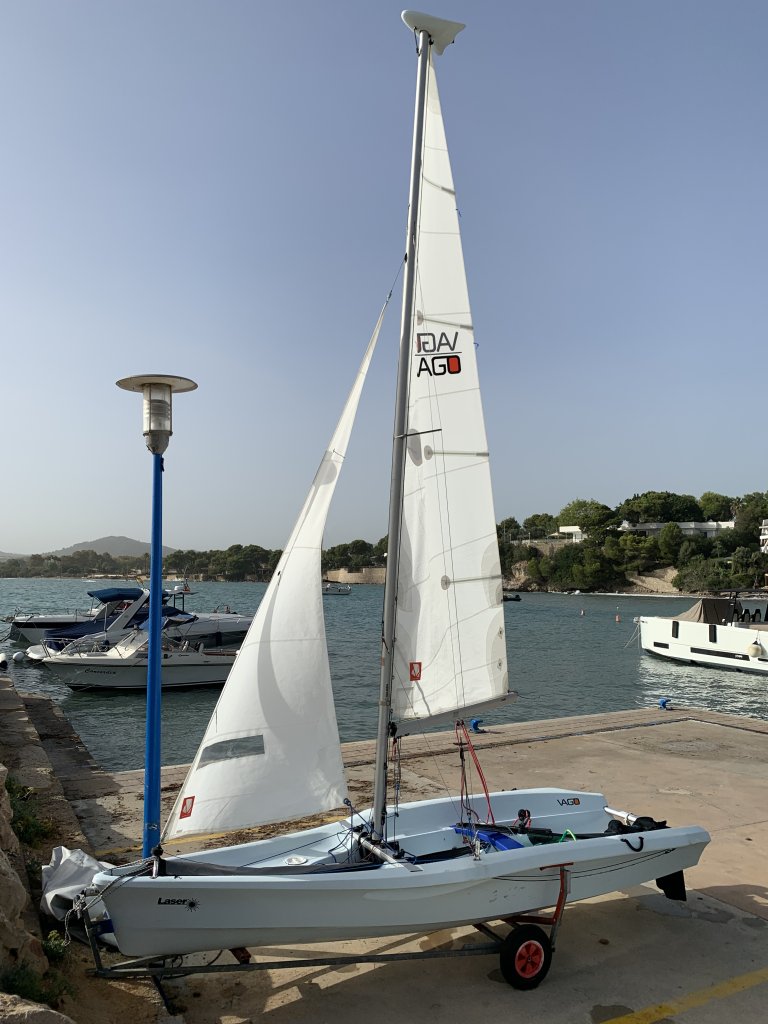 Laser Vago, top condition, 2022, location Mallorca northeast, incl. launch trolley, trailer