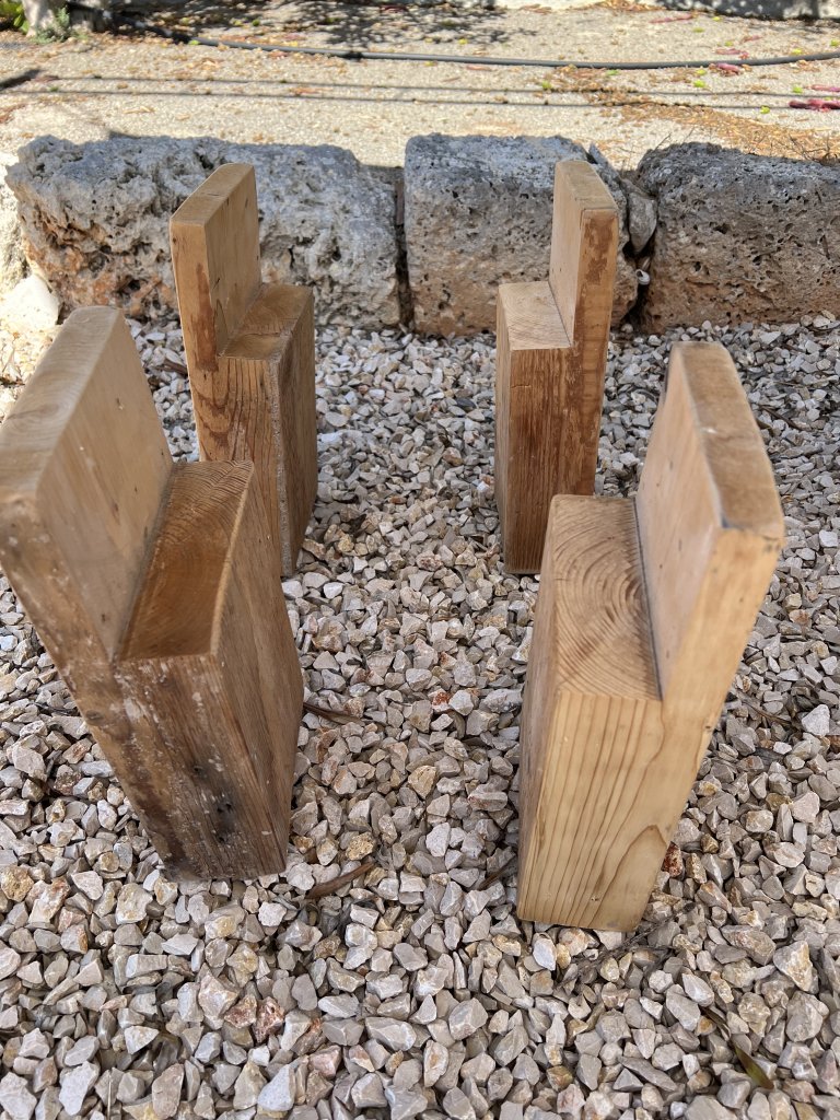 Lattenrost mit 4 Holzfüße zum Anschrauben, 1,40 x 2 m