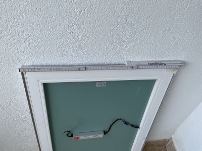 LED Badezimmerspiegel 6080 cm  sehr guter Zustand VHB