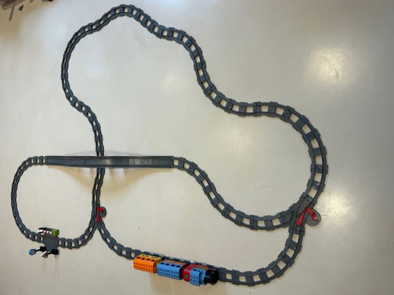 Lego Duplo Eisenbahn Set mit vielen Erweiterungen