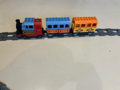 Lego Duplo Eisenbahn Set mit vielen Erweiterungen