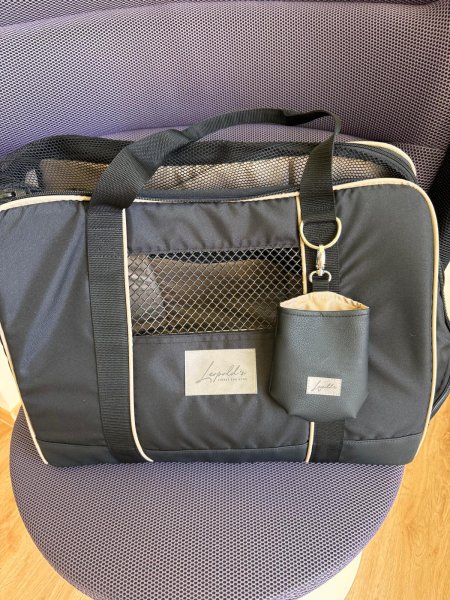 Leopolds Finest Flugtasche für kleine Hunde Neu wurde nie Benutz