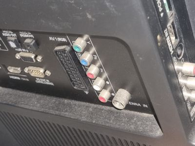 LG Fernseher günstig abzugeben--