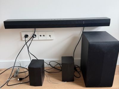 LG Soundbar S60TR 5.1 mit Subwoofer und Rücklautsprechern
