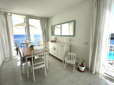 Lichtdurchflutete Wohnung in 1. Meereslinie in Portocolom