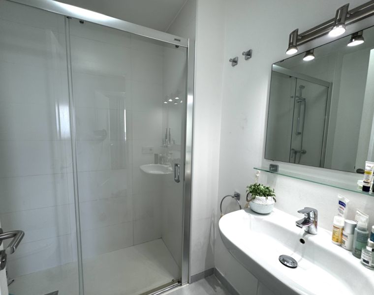 Lichtdurchflutete Wohnung in 1. Meereslinie in Portocolom