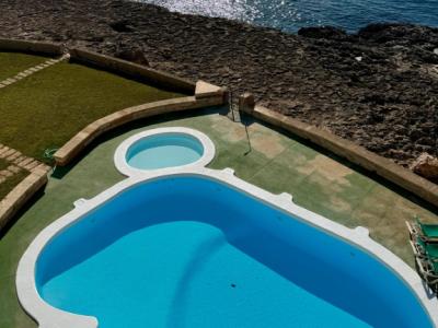 Lichtdurchflutete Wohnung in 1. Meereslinie in Portocolom