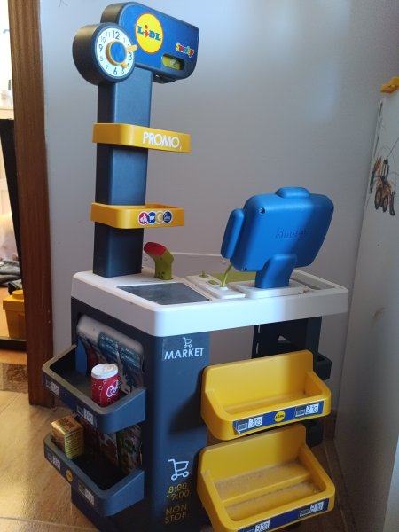 Lidl play shop