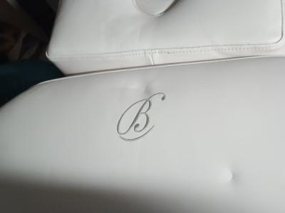 Treatment couch for beauty studio