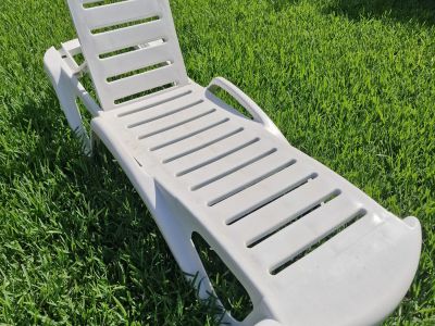Liegen für Pool, Garten oder Strand