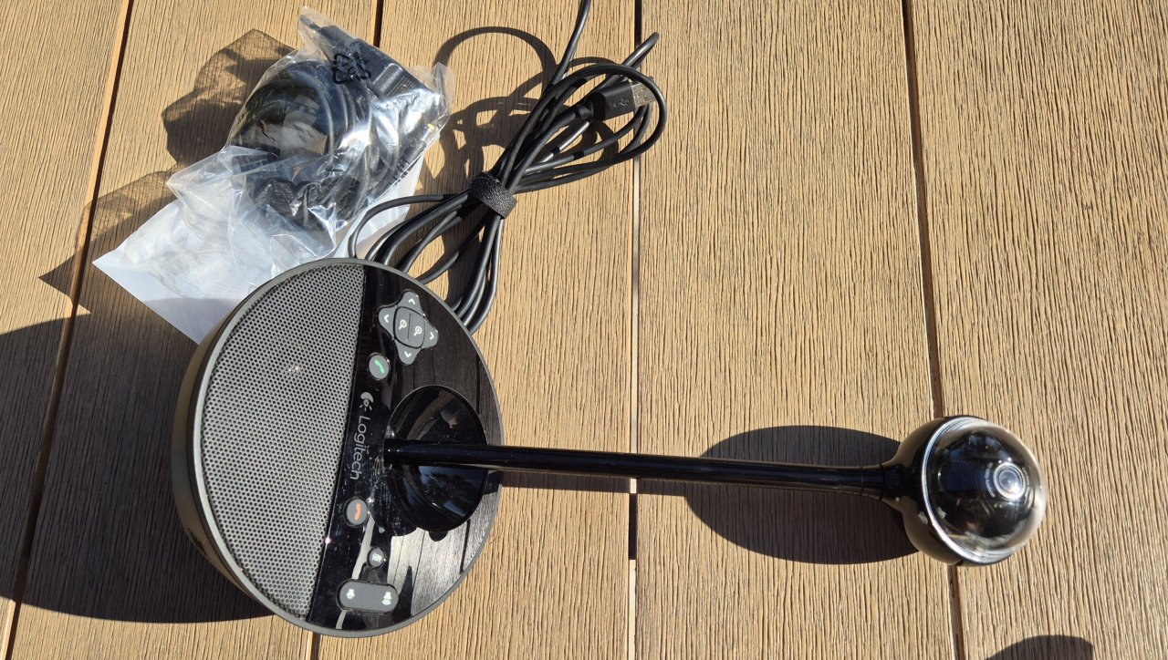 Logitech Business Business BCC950 Videokonferenz-Webcam (NP: 199 €)