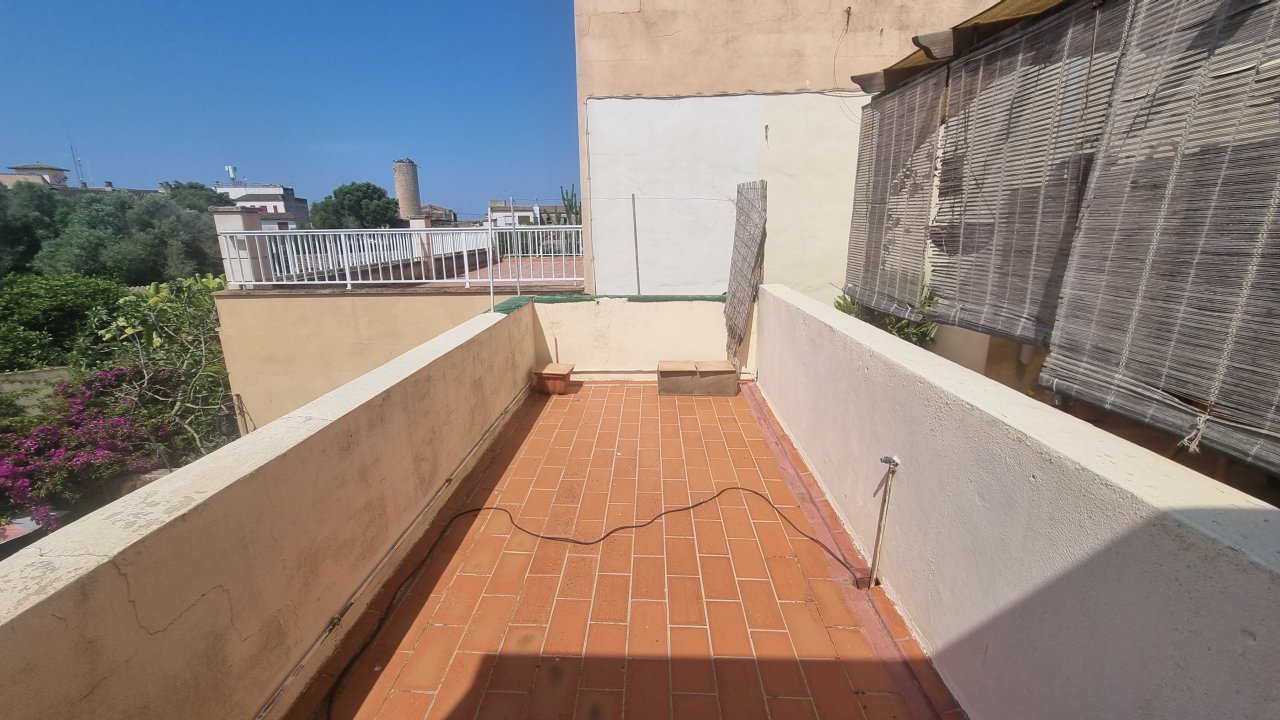 Luftiges Apartment mit Pellet, AC und vielen Terrassen in Ses Salines -- AP 30 LZ