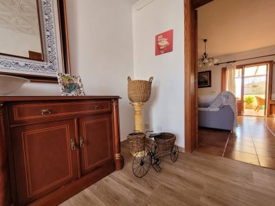 Luftiges Apartment mit Pellet, AC und vielen Terrassen in Ses Salines -- AP 30 LZ