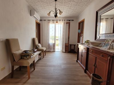 Luftiges Apartment mit Pellet, AC und vielen Terrassen in Ses Salines -- AP 30 LZ