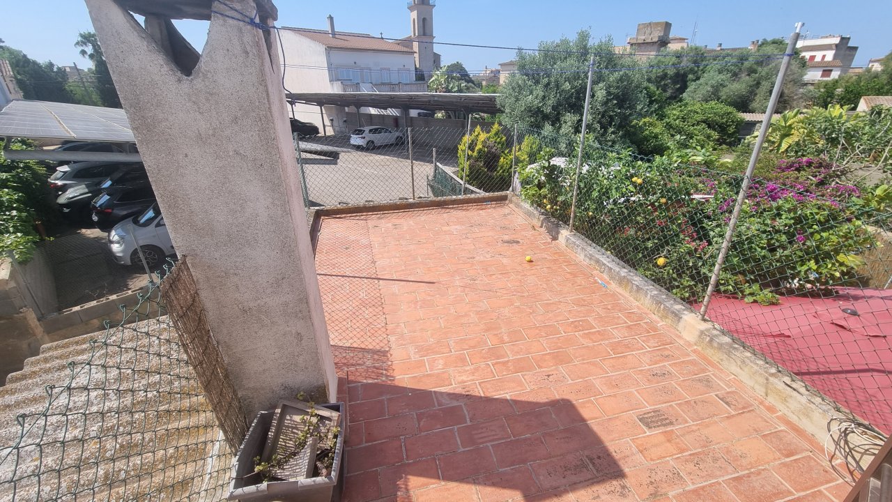 Luftiges Apartment mit Pellet, AC und vielen Terrassen in Ses Salines -- AP 30 LZ