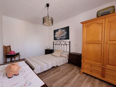 Luftiges Apartment mit Pellet, AC und vielen Terrassen in Ses Salines -- AP 30 LZ