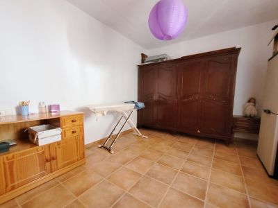 Luftiges Apartment mit Pellet, AC und vielen Terrassen in Ses Salines -- AP 30 LZ