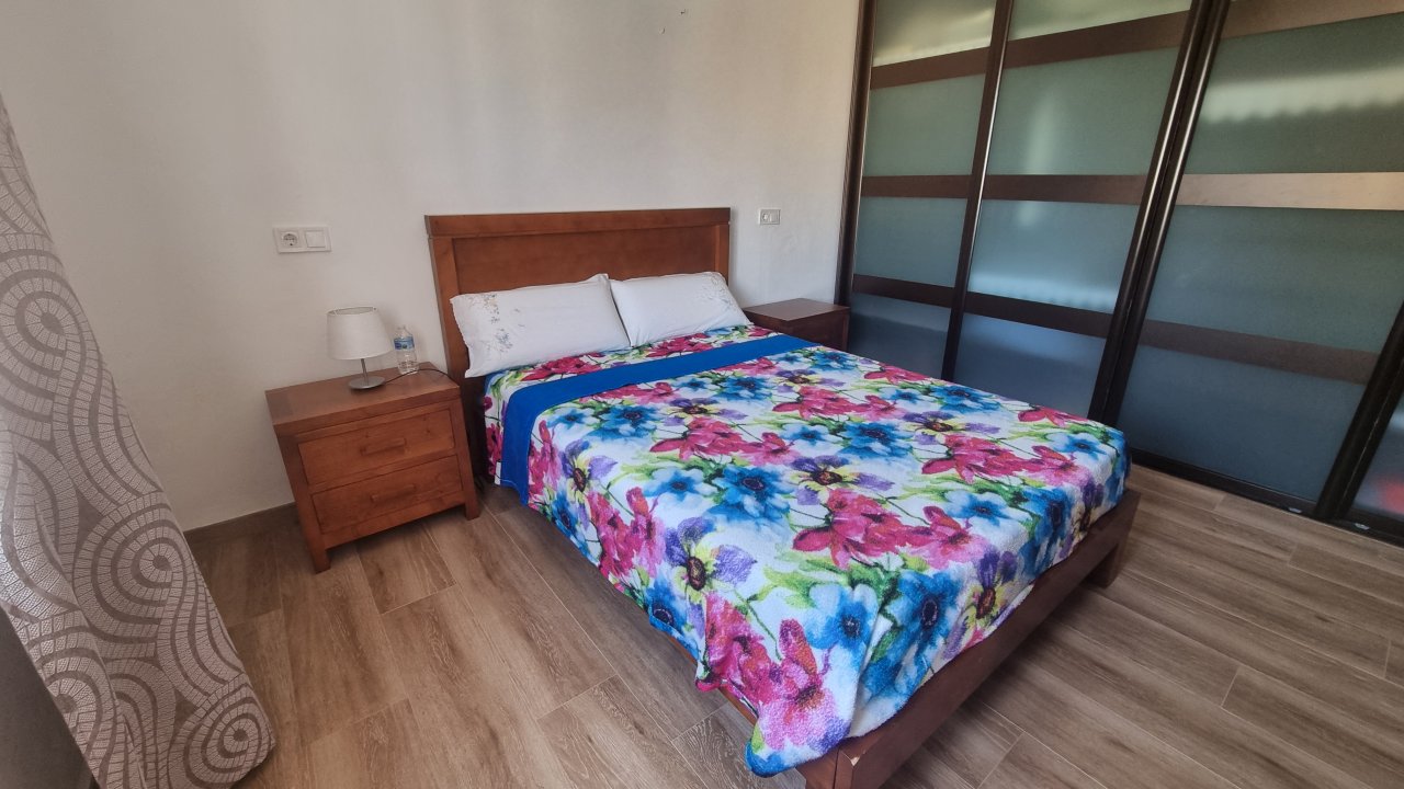 Luftiges Apartment mit Pellet, AC und vielen Terrassen in Ses Salines -- AP 30 LZ