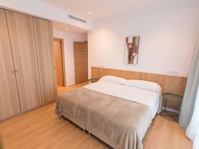 Luxuriöse Neubau-Villa zur temporären Miete in Santa Ponsa