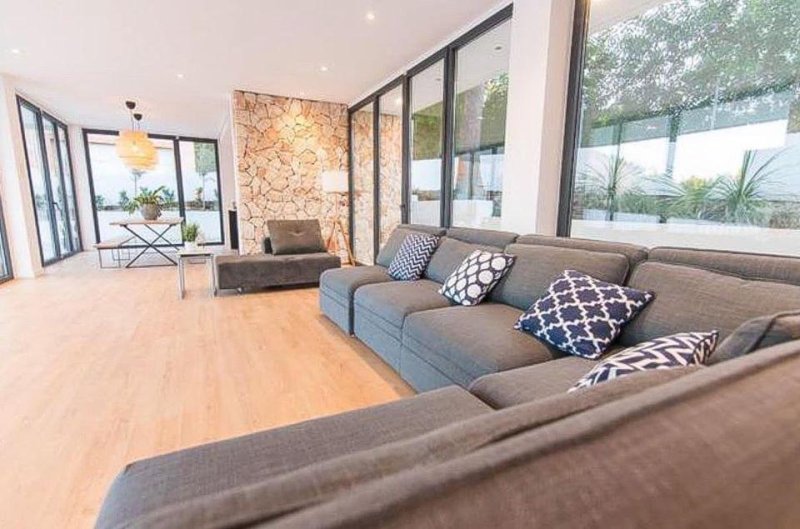 Luxuriöse Neubau-Villa zur temporären Miete in Santa Ponsa