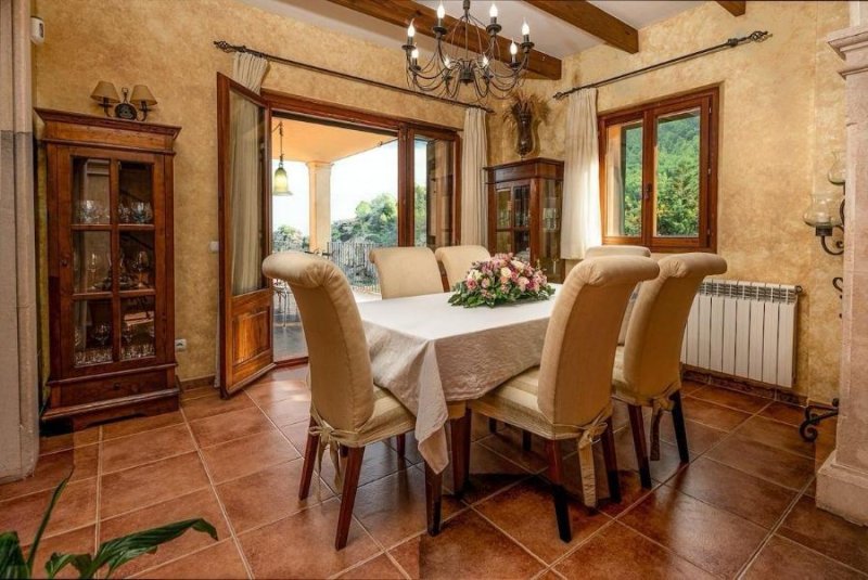 Luxus-Chalet in Deià mit Pool