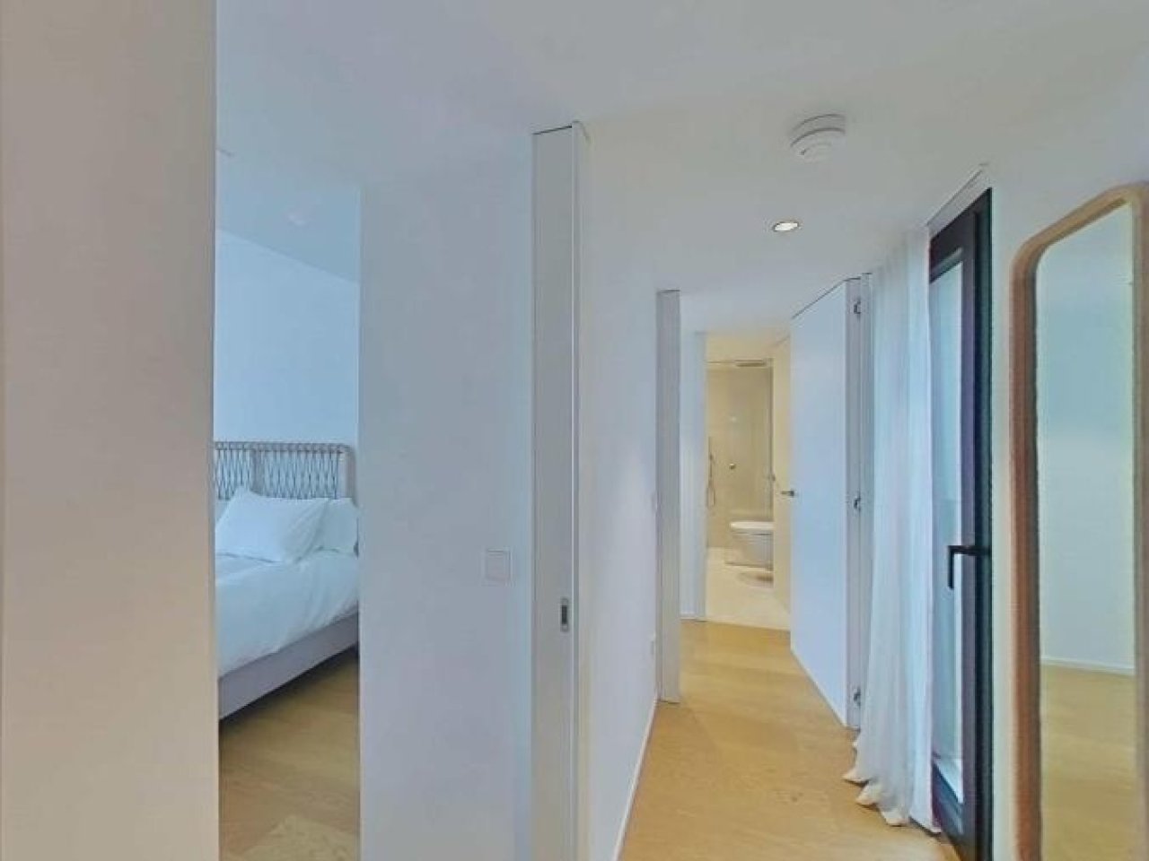 Luxury penthouse on the seafront promenade