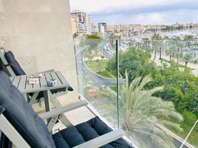 Luxury penthouse on the seafront promenade