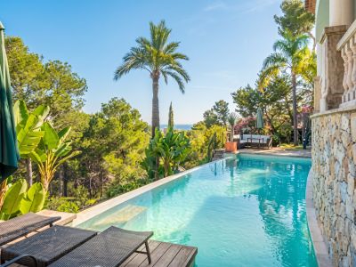 Villa de lujo en Costa D'en Blanes: Vistas panorámicas, piscina infinita y Spa