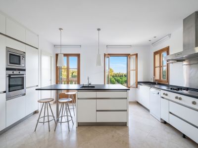 Villa de lujo en Costa D'en Blanes: Vistas panorámicas, piscina infinita y Spa