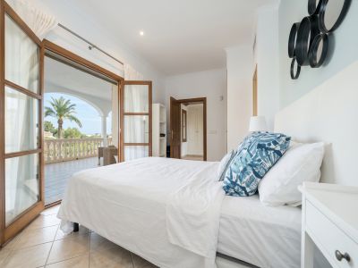 Villa de lujo en Costa D'en Blanes: Vistas panorámicas, piscina infinita y Spa