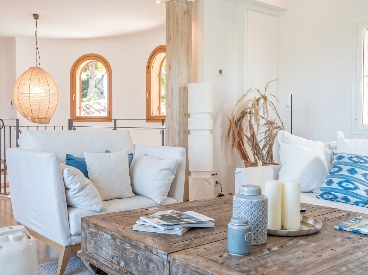 Villa de lujo en Costa D'en Blanes: Vistas panorámicas, piscina infinita y Spa