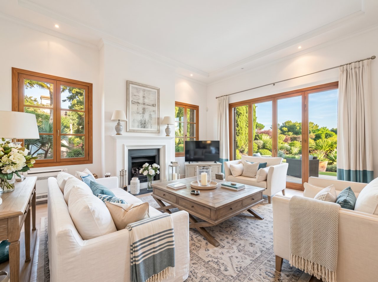 Villa de lujo en Costa D'en Blanes: Vistas panorámicas, piscina infinita y Spa